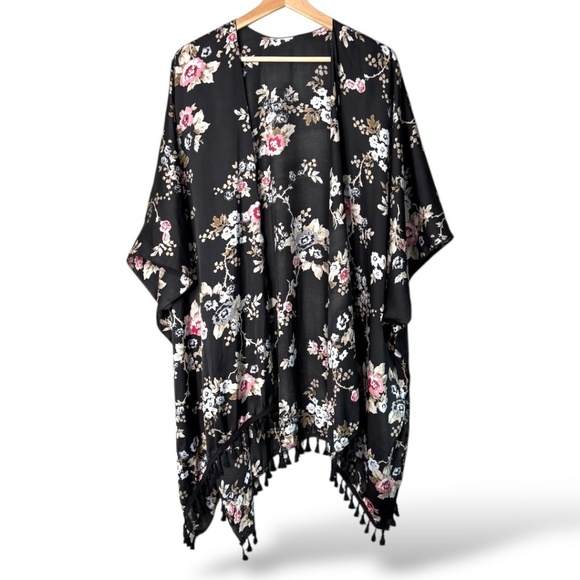 UNBRANDED Black Floral Boho Satin Kimono Coverup Fringe Trim Defined Sleeve O/S - Picture 1 of 4